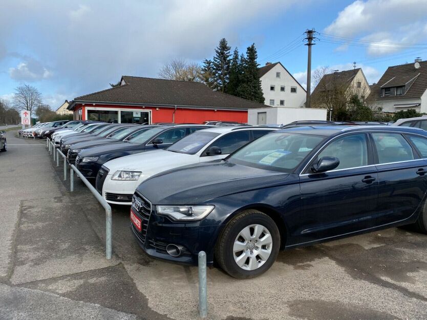 Seat Arona 71.000 km 15.999 € Bad Breisig 53498