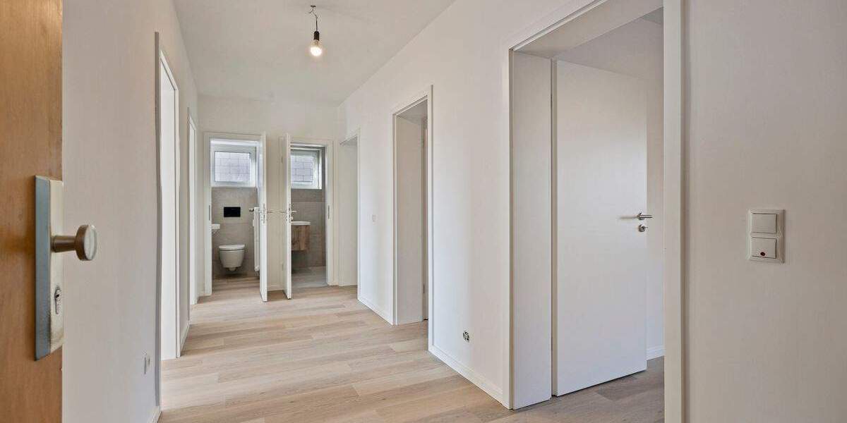 Etagenwohnung Hürth Alt-Hürth - 4 Zimmer, 87 m&sup2;, 270.000&euro; | Angebot:24814781