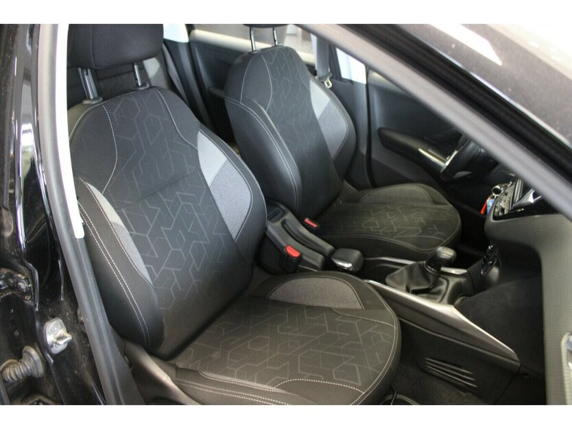 Peugeot 2008 PureTech 82 Active 108.990 km 7.980 € Euskirchen 53881