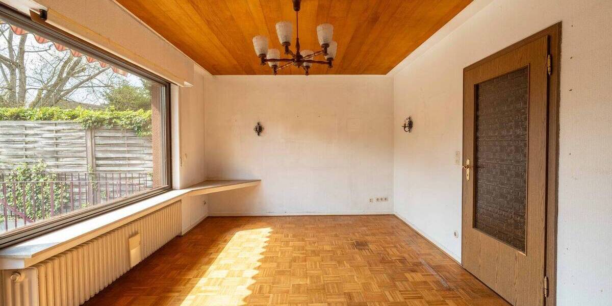 Einfamilienhaus Bonn / Holtorf Niederholtorf - 6 Zimmer, 104 m&sup2;, 435.000&euro; | Angebot:26306106