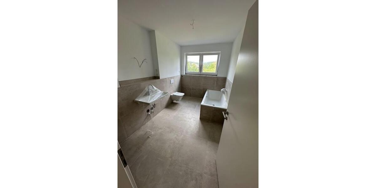 Etagenwohnung Eitorf - 4 Zimmer, 114 m&sup2;, 1.845&euro; | Angebot:27617602