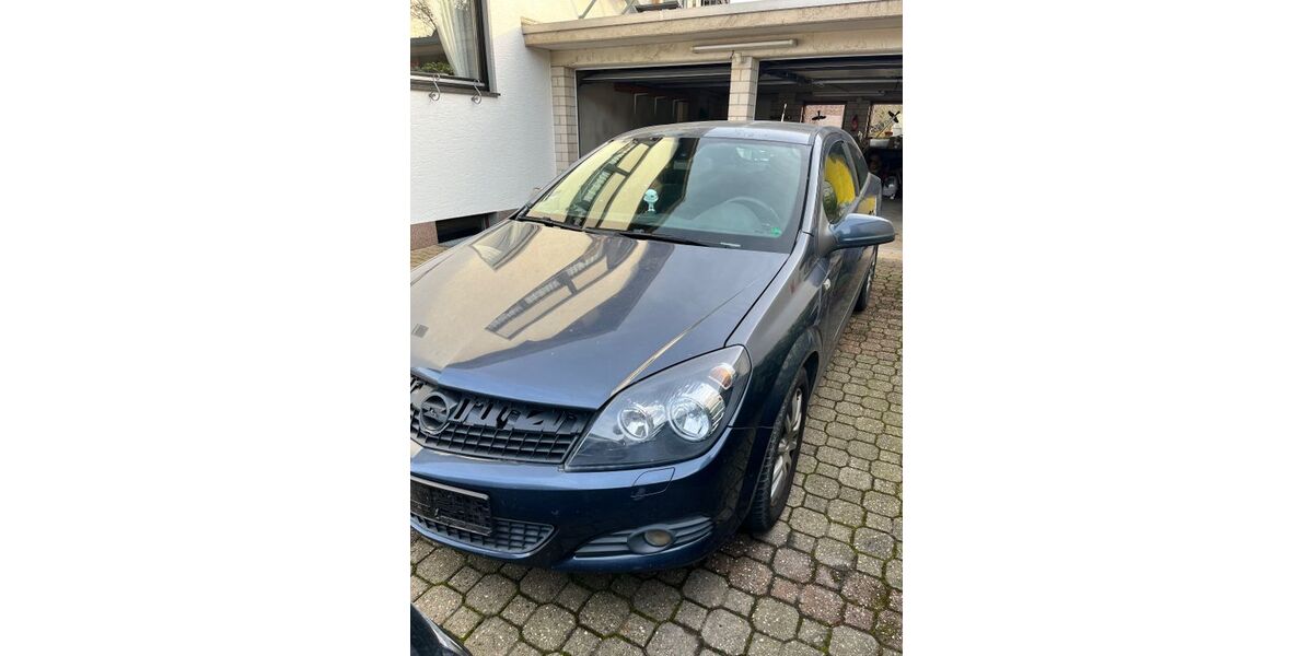 Opel Astra 84.068 km 2.100 &euro; Wachtberg 53343