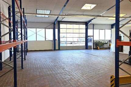 Gewerbeobjekt Bergisch Gladbach Paffrath - 2.100&euro; | Angebot:23795346