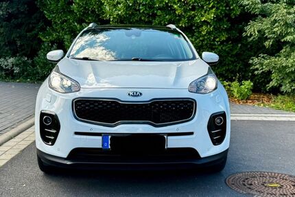 Kia Sportage 126.500 km 17.500 € Bornheim 53332