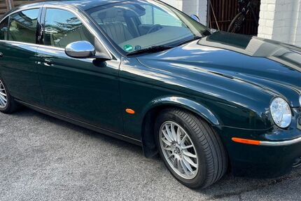Jaguar S-Type 39.120 km 18.900 &euro; Bergisch Gladbach 51427