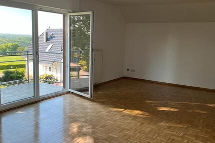 Mietwohnung, 3 Zimmer, 86qm, 1. Etage in Overath, Leyenhaus