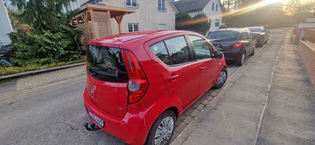Opel Agila 183.000 km 2.200 &euro; Sinzig 53489