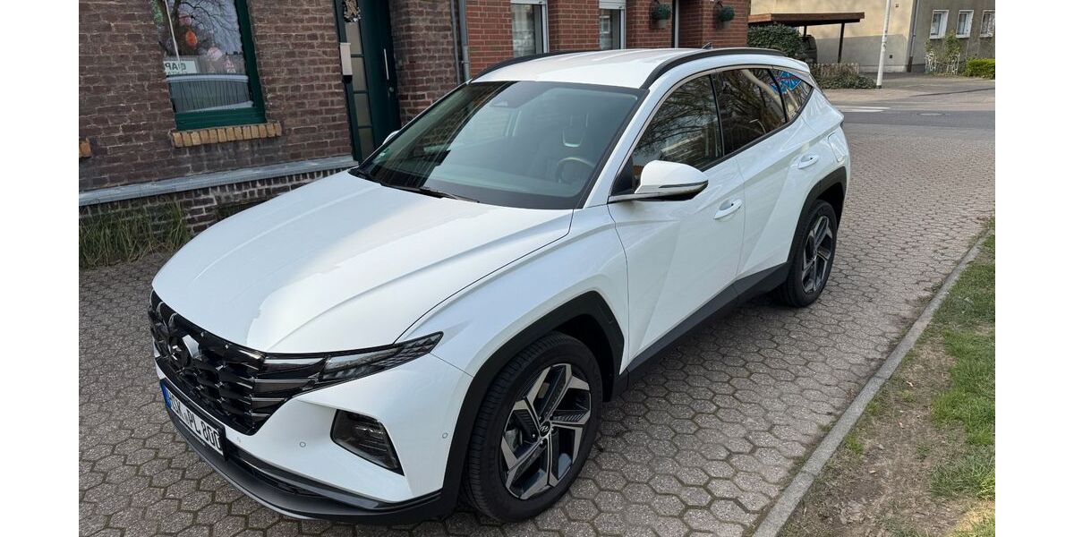 Hyundai TUCSON 15.869 km 28.900 &euro; Frechen 50226