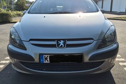 Peugeot 307 207.000 km 750 &euro; Köln 51105