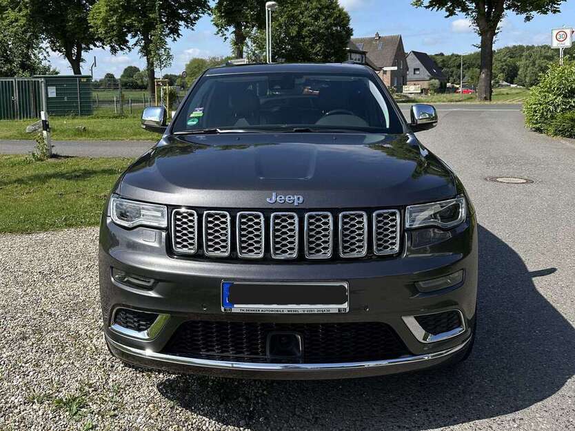 Grand Cherokee
