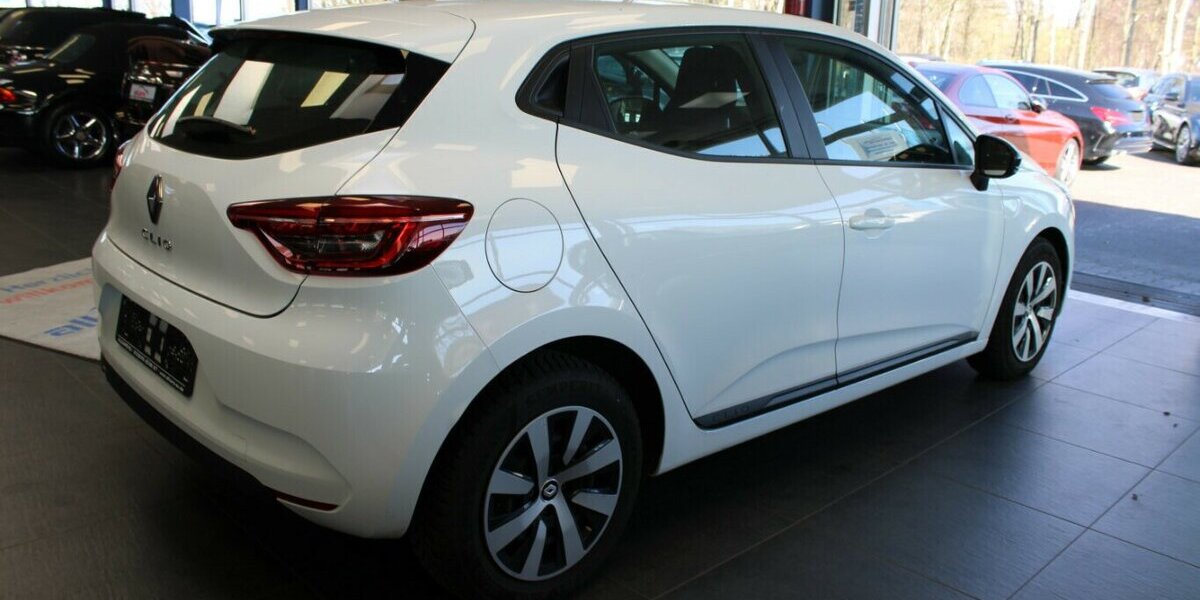 Renault Clio SCe65 EQUILIBRE 29.107 km 12.480 &euro; Euskirchen 53881