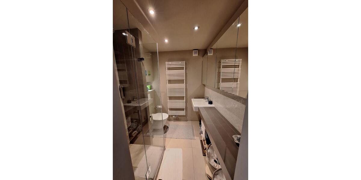 Dachgeschoßwohnung Köln Lindenthal - 3 Zimmer, 69 m&sup2;, 369.000&euro; | Angebot:26522564
