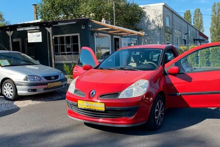 Renault Clio 84.000 km 3.300 &euro; Bonn 53227