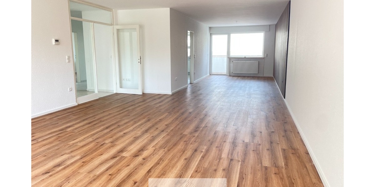 Zentrumsnaher Wohntraum: Frisch sanierte 3-Zimmer-Wohnung mit großem Balkon - Etagenwohnung Siegburg Zentrum | Angebot:26855170