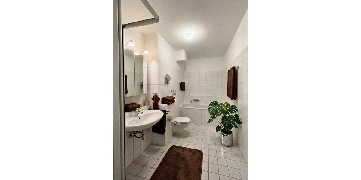 Etagenwohnung Bonn Rüngsdorf - 4 Zimmer, 136 m&sup2;, 457.000&euro; | Angebot:25803186