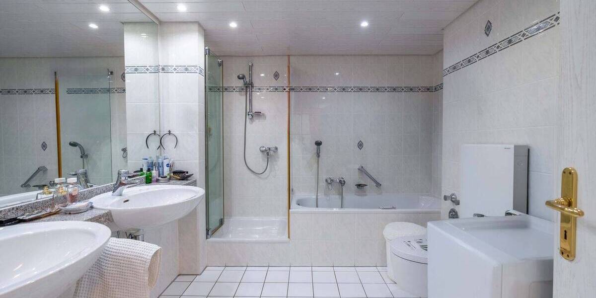 Etagenwohnung Königswinter - 3 Zimmer, 162 m&sup2;, 648.000&euro; | Angebot:26127594