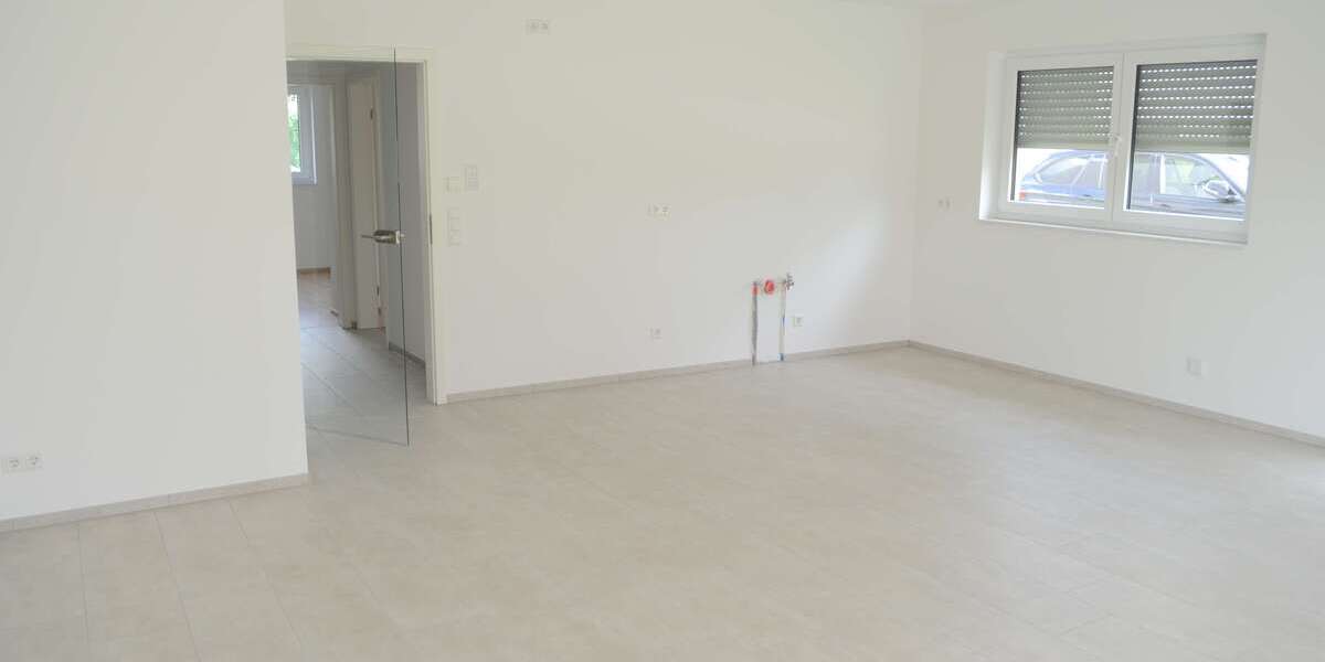Etagenwohnung Hennef - 3 Zimmer, 95 m&sup2;, 1.095&euro; | Angebot:27186467