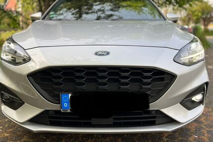 Ford Focus 121.000 km 13.280 &euro; Hürth 50354