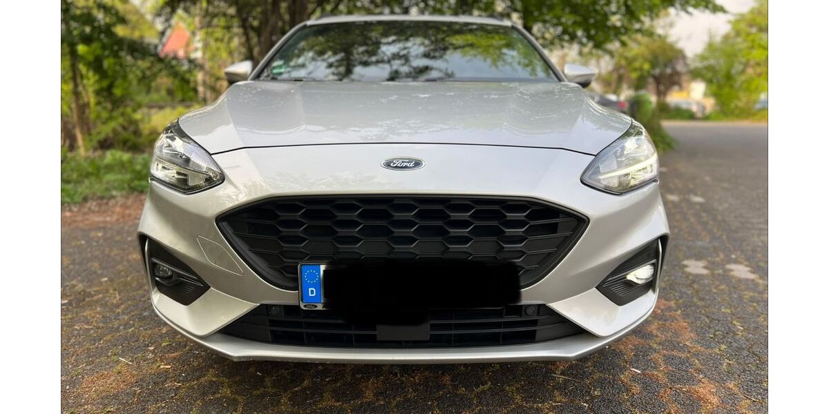 Ford Focus 121.000 km 13.280 &euro; Hürth 50354