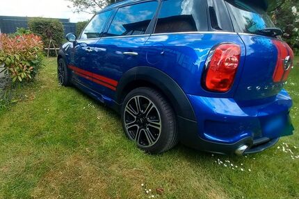 Mini Countryman S (Cooper) 85.000 km 12.400 &euro; Bonn 53179