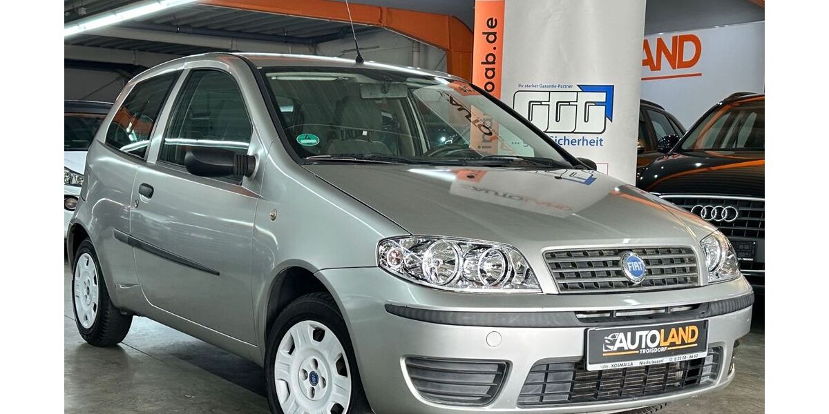 Fiat Punto 49.000 km 2.999 &euro; Troisdorf 53842