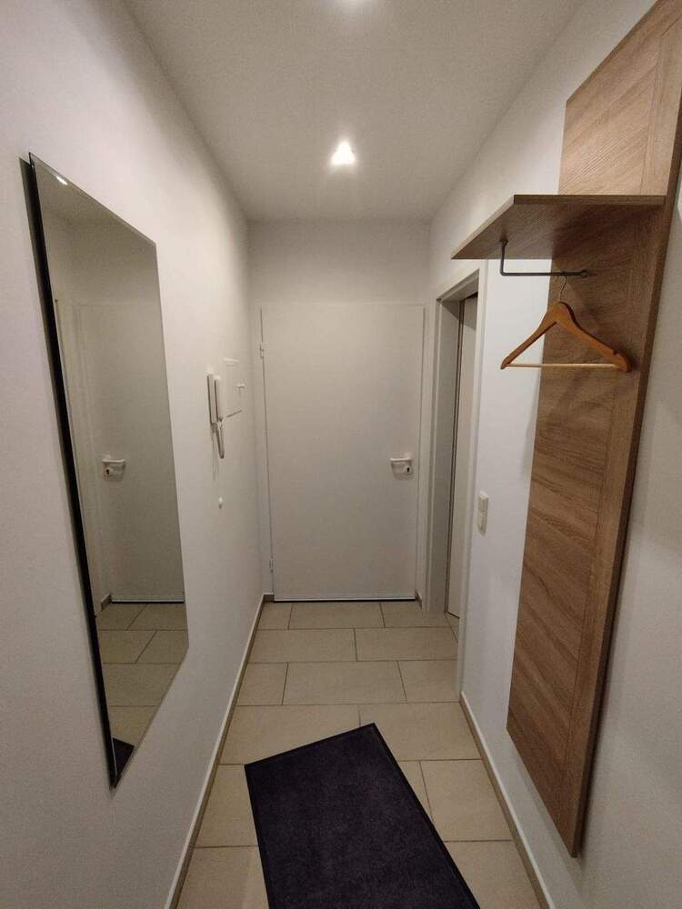 Bonn ansprechendes Apartment - komplette neue Möblierung in 2023 - im 3.OG. Personenaufzug, sehr ruhige zentrale Wohnlage