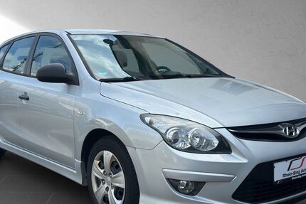 Hyundai i30 263.000 km 2.770 &euro; Troisdorf 53840