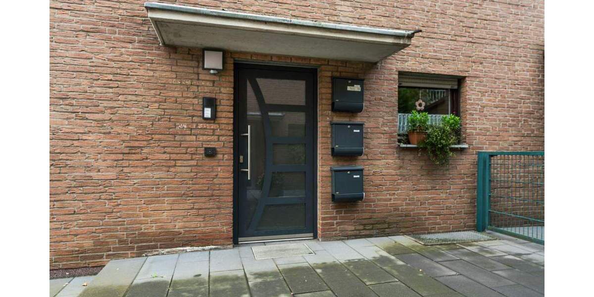 Etagenwohnung Frechen Hücheln - 3 Zimmer, 106 m&sup2;, 349.000&euro; | Angebot:22935342