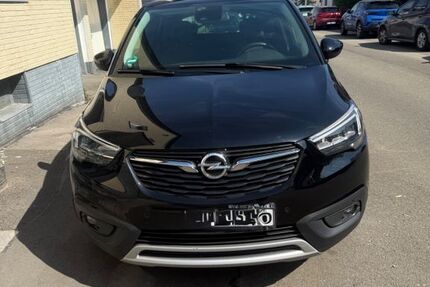Opel Crossland (X)