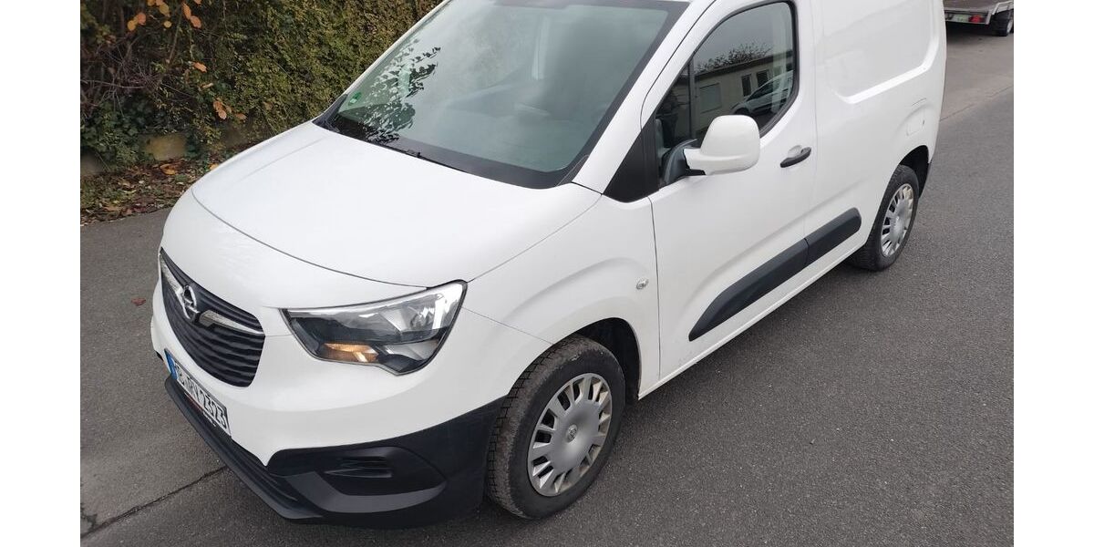 Opel Combo 88.000 km 11.000 &euro; Erftstadt 50374