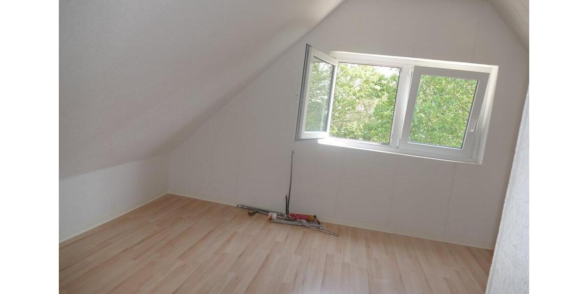Etagenwohnung Swisttal - 3 Zimmer, 80 m&sup2;, 850&euro; | Angebot:24751142