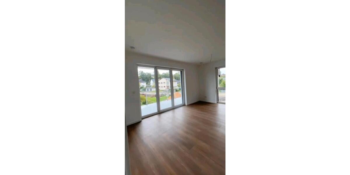 Etagenwohnung Eitorf - 3 Zimmer, 86 m&sup2;, 1.225&euro; | Angebot:25443949