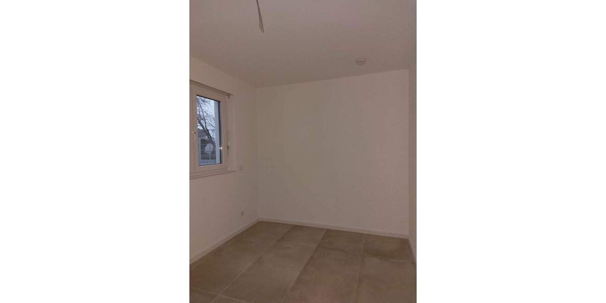 Terrassenwohnung Troisdorf Oberlar - 3 Zimmer, 81 m&sup2;, 1.195&euro; | Angebot:25666197