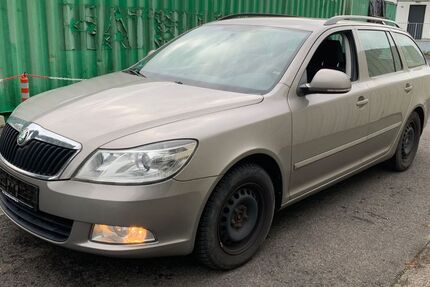 Skoda Octavia 246.000 km 3.499 € Bergisch Gladbach 51465