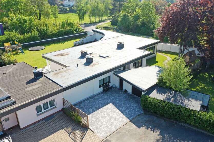 Haus zum Kaufen in Erftstadt 899.000 € 203 m²