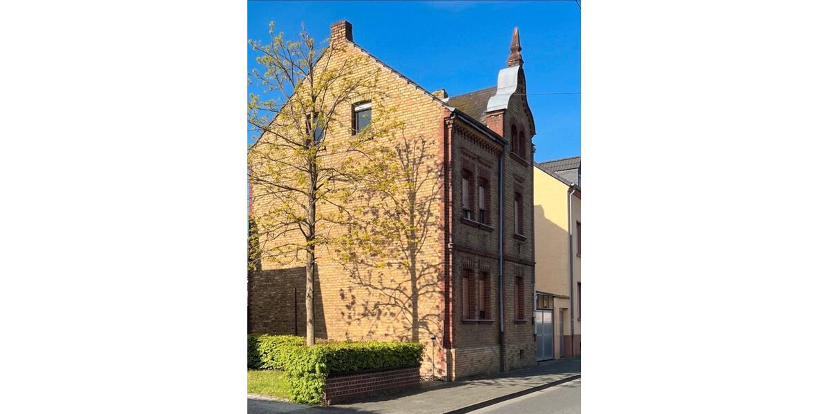 Einfamilienhaus Sankt Augustin - 8 Zimmer, 160 m&sup2;, 395.000&euro; | Angebot:27163798