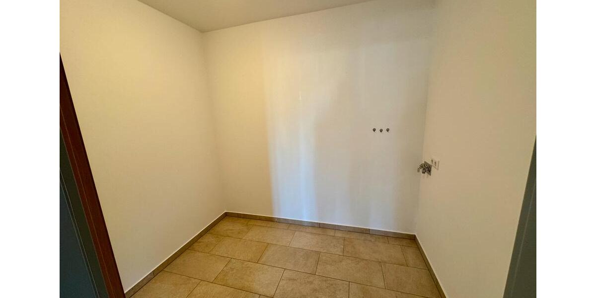 Etagenwohnung Neunkirchen-Seelscheid Seelscheid - 2 Zimmer, 80 m&sup2;, 1.210&euro; | Angebot:24152579