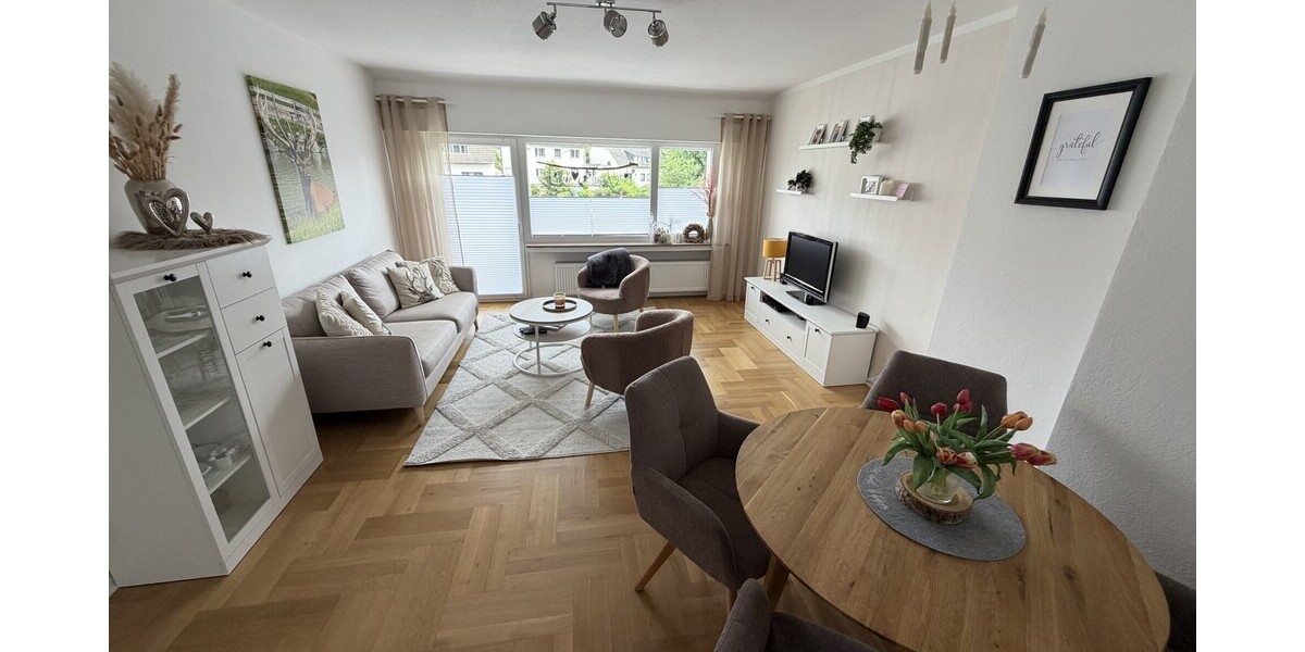 Moderne 4-Zimmer-Dachgeschosswohnung mit 2 Balkonen - Dachgeschoßwohnung Königswinter | Angebot:26931493