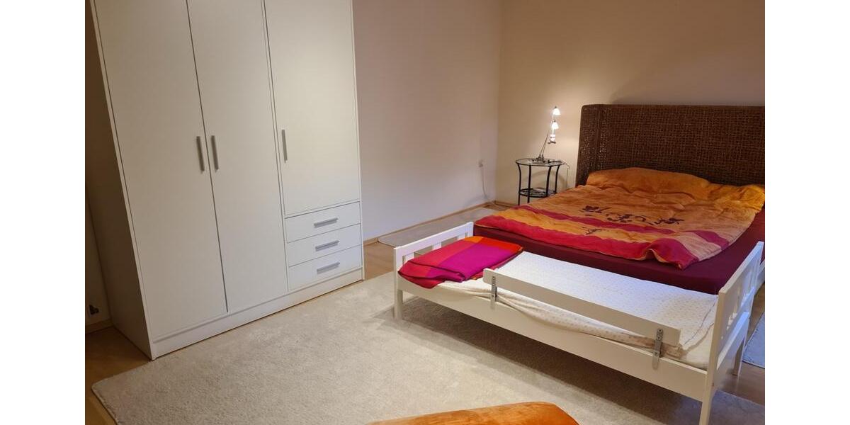 Bungalow Bonn Hardtberg - 4 Zimmer, 165 m&sup2;, 2.145&euro; | Angebot:24817351