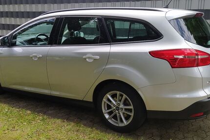 Ford Focus 69.373 km 8.300 € Lohmar 53797