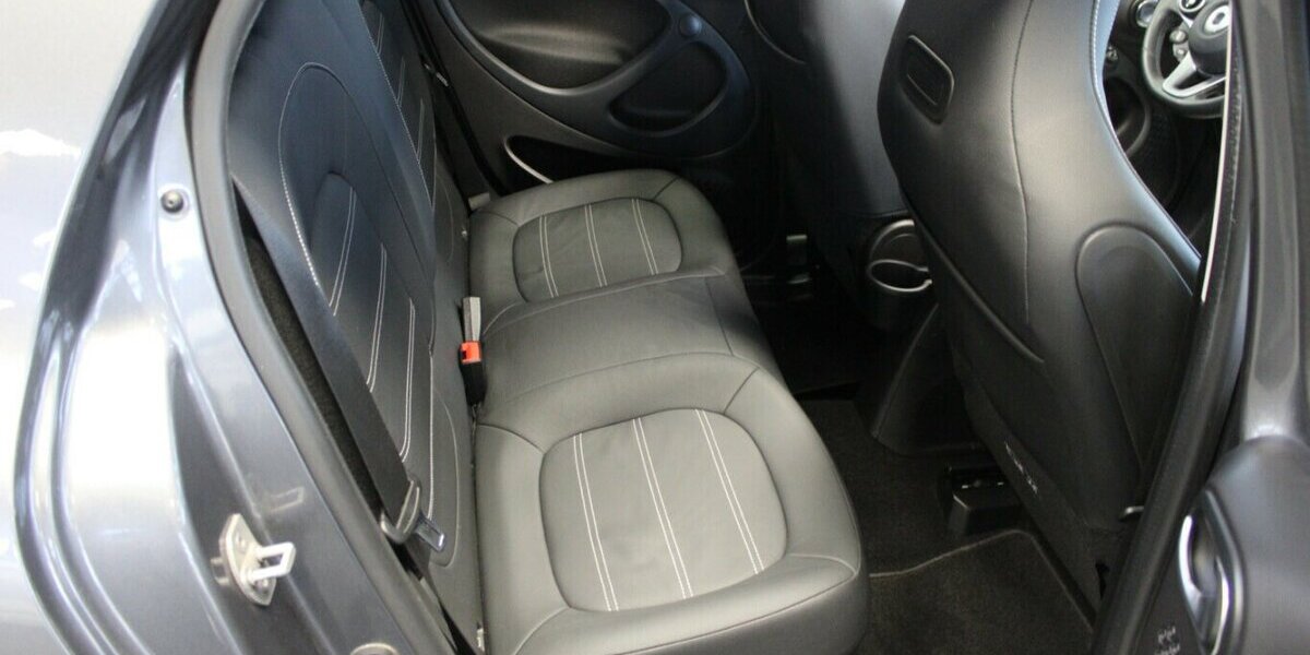Smart ForFour twinamic prime Aut. - Faltschiebedach - 116.561 km 10.980 &euro; Euskirchen 53881