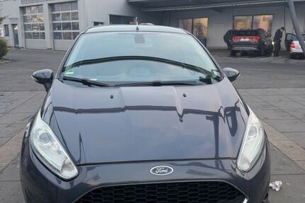 Ford Fiesta 122.149 km 7.050 &euro; Köln 50827