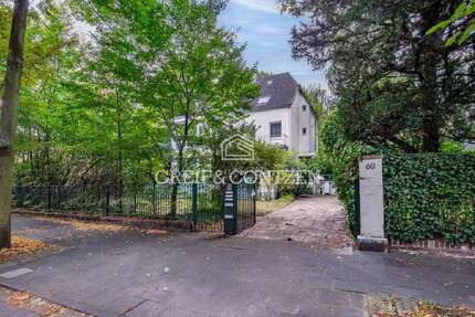 Haus zum Kaufen in Köln 2.350.000 € 303 m² 10 zimmer