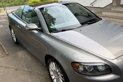 Volvo C70 208.000 km 7.700 € Troisdorf 53840