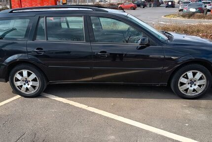 Ford Mondeo 223.500 km 2.250 &euro; Sinzig 53489
