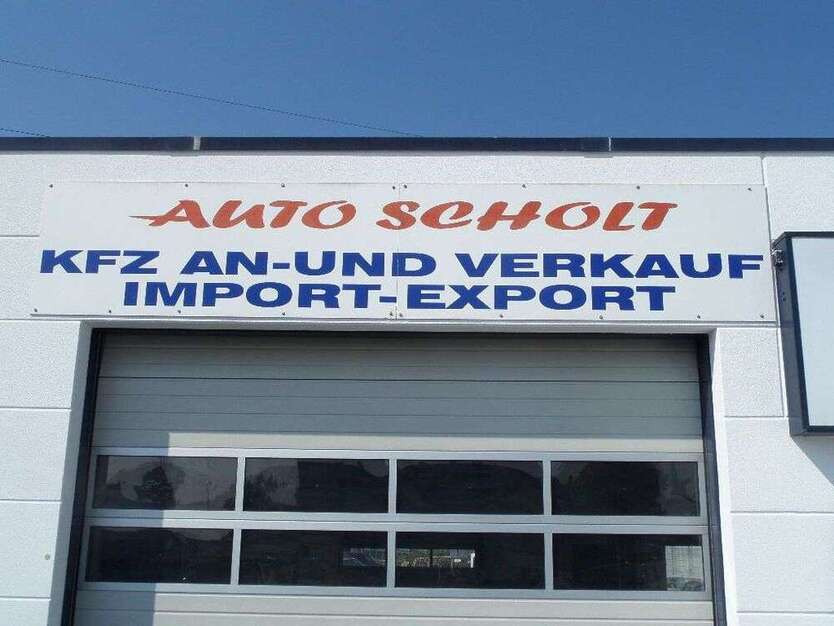 TT
