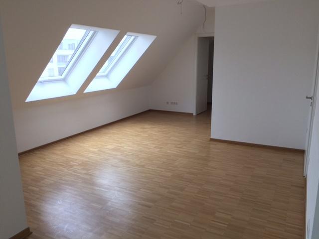 Etagenwohnung Bonn Auerberg - 2.5 Zimmer, 64 m&sup2;, 935&euro; | Angebot:25813919