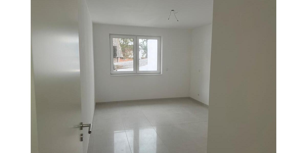 Etagenwohnung Meckenheim - 3 Zimmer, 70 m&sup2;, 1.300&euro; | Angebot:24829707