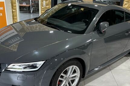 Audi TT 110.000 km 19.999 € Swisttal 53913