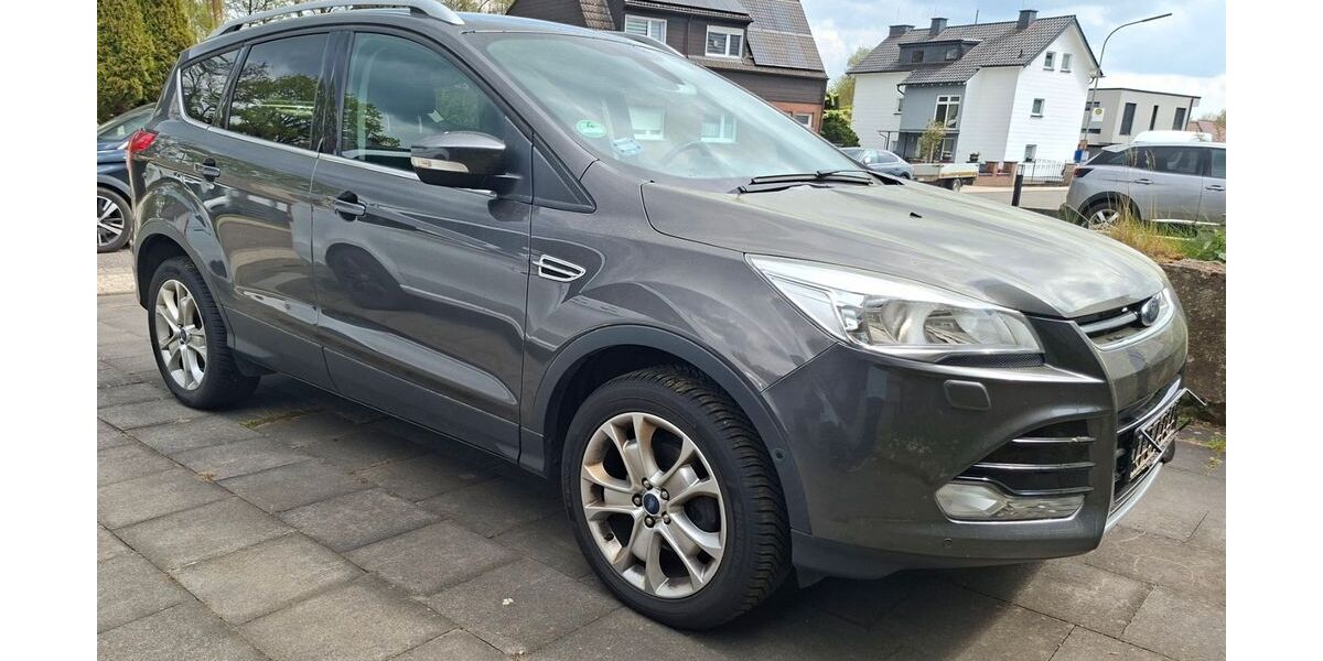 Ford Kuga 132.000 km 7.900 &euro; Grafschaft 53501
